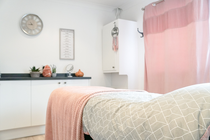 Welcoming treatment space for consultations and bookings